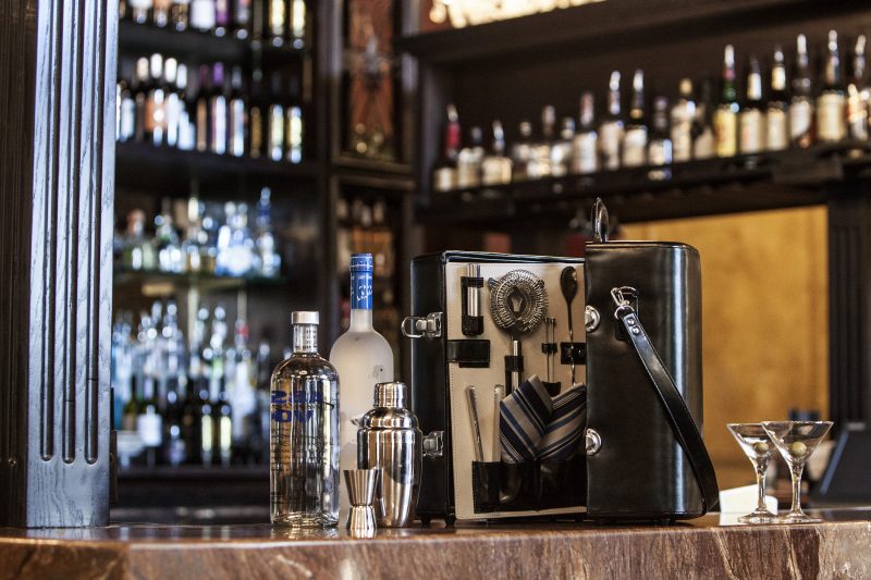 Manhattan Two Bottle Cocktail Case w/Barware - 7